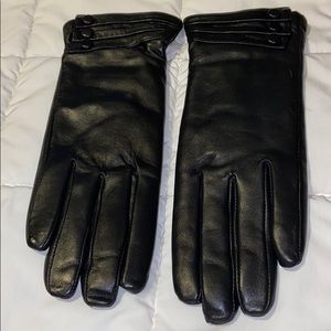 Women’s gloves
